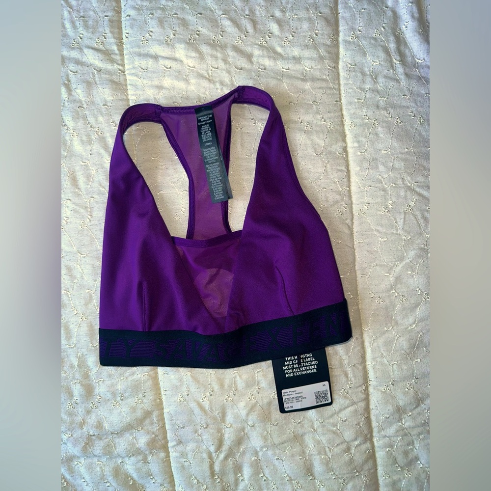 Selling SAVAGE X FENTY 2 piece gym set